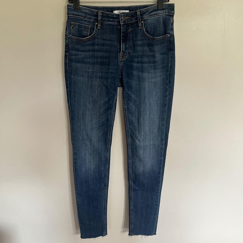 Vigoss Jagger Skinny Jeans Medium Wash Raw Hem Denim Womens Size 30
